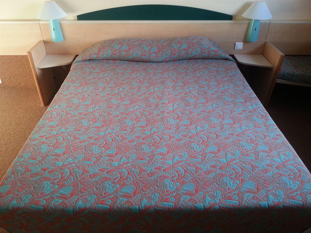 Hotel Iris Guadalajara Kültér fotó