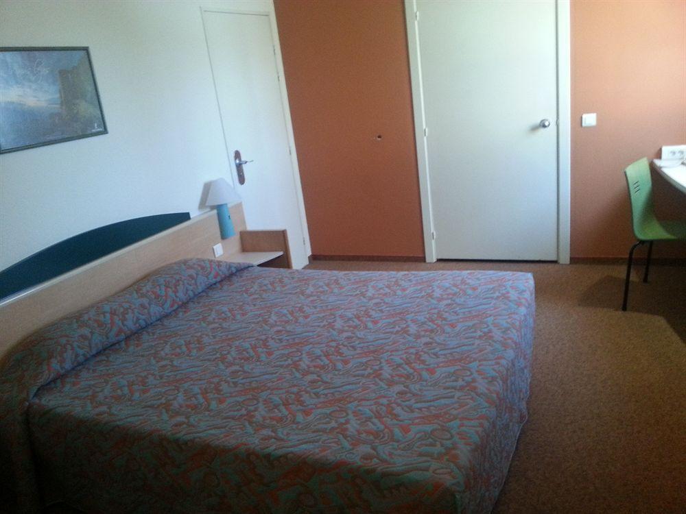 Hotel Iris Guadalajara Kültér fotó