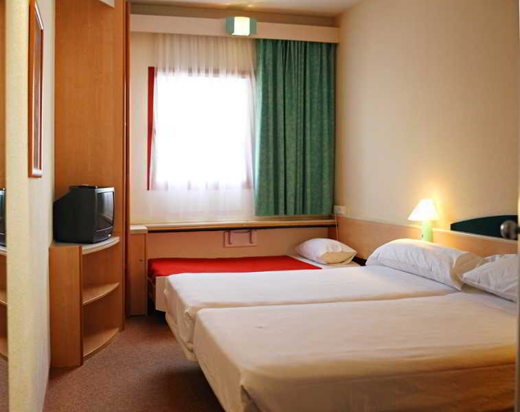 Hotel Iris Guadalajara Kültér fotó