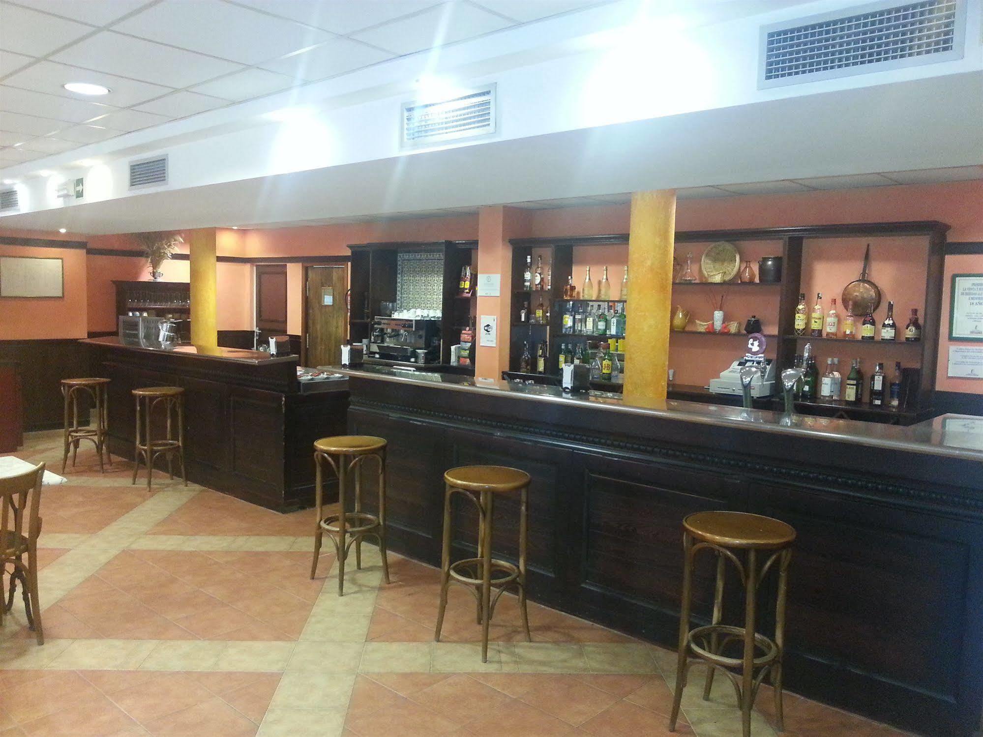 Hotel Iris Guadalajara Kültér fotó